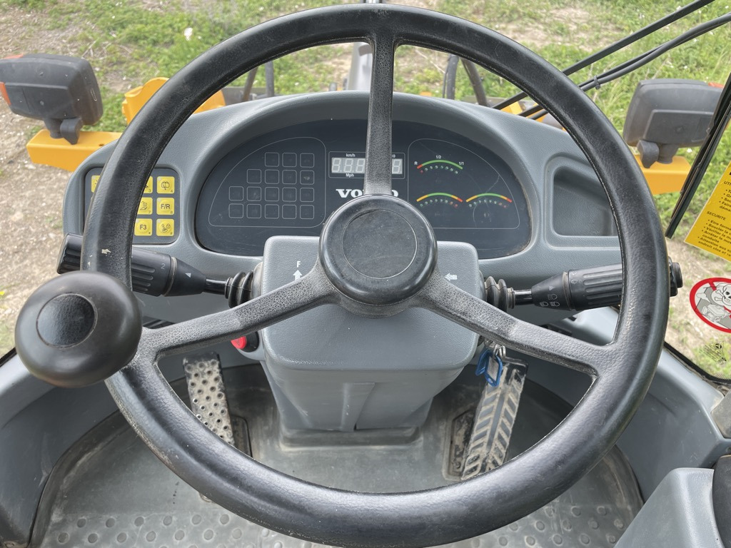Volvo L30B PRO - Încărcător frontal pe pneuri: Foto 5 Volvo L30B PRO - Încărcător frontal pe pneuri: Foto 5