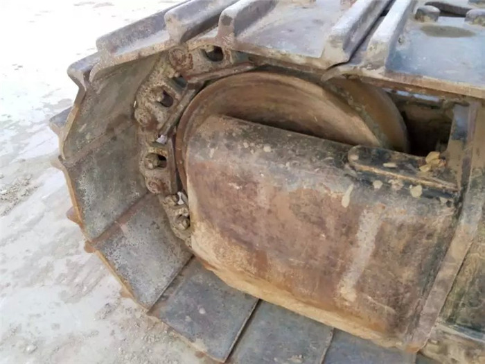 Caterpillar 324DL - Excavator pe şenile: Foto 3 Caterpillar 324DL - Excavator pe şenile: Foto 3