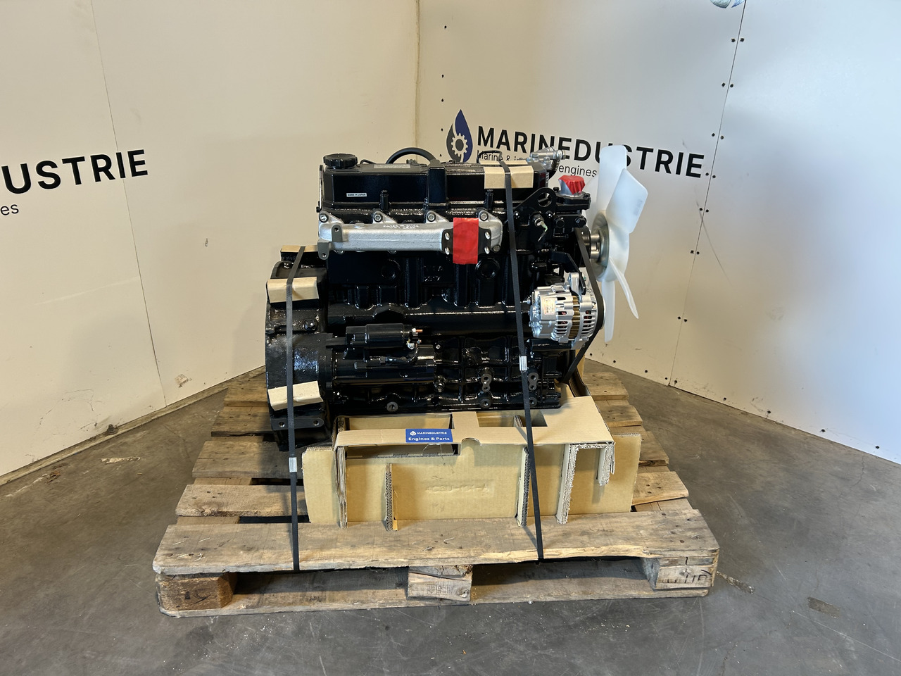 Mitsubishi S4S (New engine) - Motor pentru Alte utilaje: Foto 3 Mitsubishi S4S (New engine) - Motor pentru Alte utilaje: Foto 3