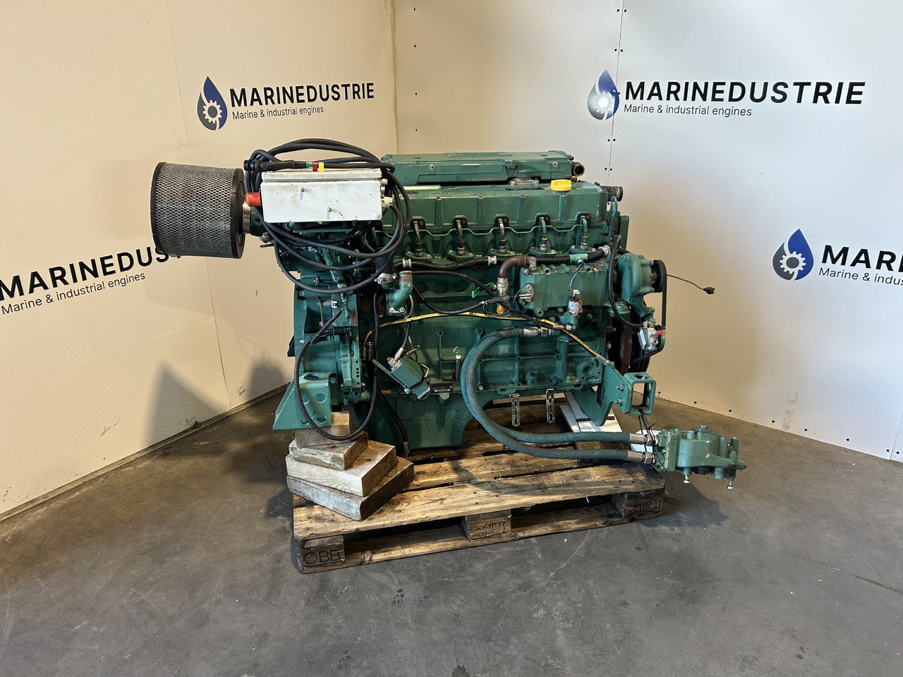 Volvo Penta D7C-B TA - Motor pentru Alte utilaje: Foto 1 Volvo Penta D7C-B TA - Motor pentru Alte utilaje: Foto 1