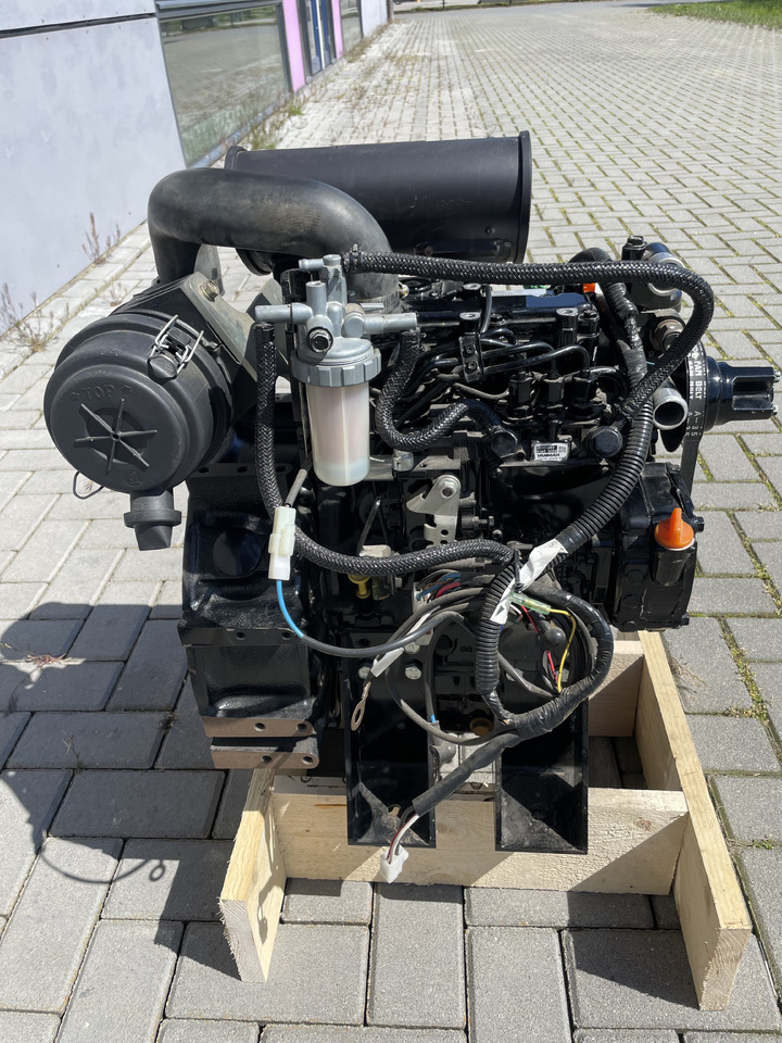 Yanmar 3TNM68 - Motor pentru Utilaje constructii: Foto 4 Yanmar 3TNM68 - Motor pentru Utilaje constructii: Foto 4