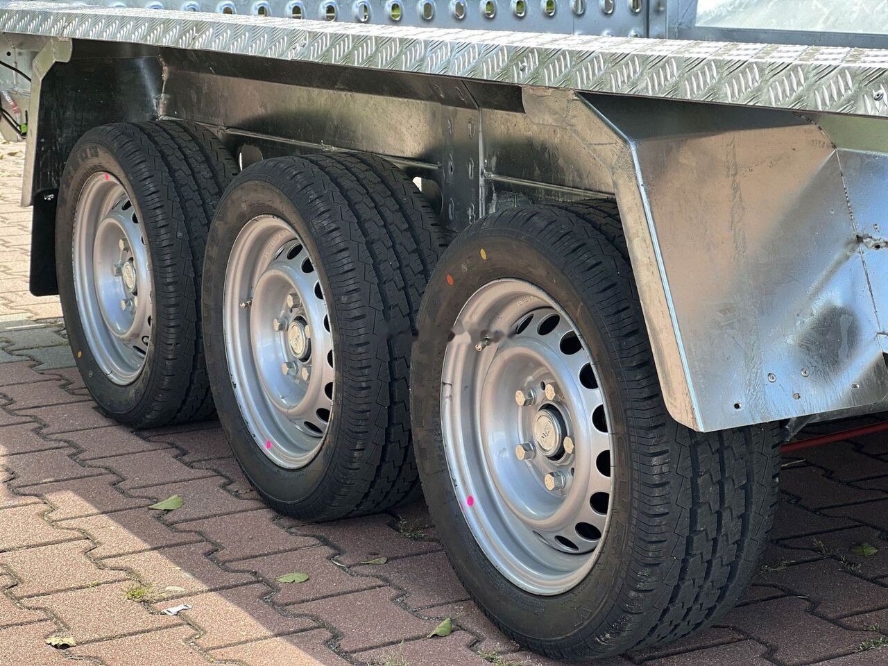 Wiola Pod sprzęt budowlany B3540 MAXX 3500kg - Remorcă transport utilaje: Foto 2 Wiola Pod sprzęt budowlany B3540 MAXX 3500kg - Remorcă transport utilaje: Foto 2