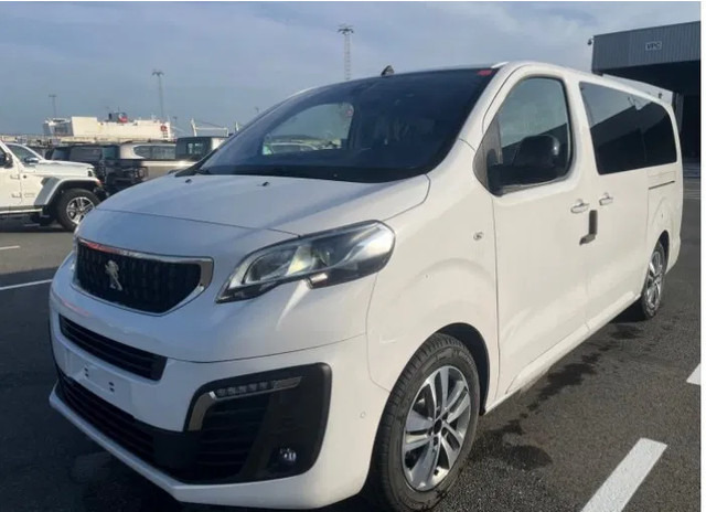 Peugeot Traveller VIP Business Lounge L3 FWD 2.0D A/T - 150hp - Euro V - Microbuz, Transport persoane: Foto 1 Peugeot Traveller VIP Business Lounge L3 FWD 2.0D A/T - 150hp - Euro V - Microbuz, Transport persoane: Foto 1