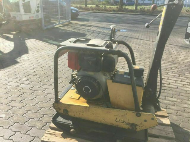 Bomag BPR 60/52D Rüttelplatte - Placă compactoare: Foto 1 Bomag BPR 60/52D Rüttelplatte - Placă compactoare: Foto 1