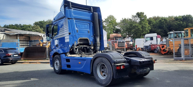 Mercedes-Benz 1845LS Actros 4x2 SZM Voll. StreamSpace - Cap tractor: Foto 5 Mercedes-Benz 1845LS Actros 4x2 SZM Voll. StreamSpace - Cap tractor: Foto 5