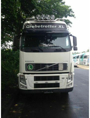 Volvo FH 440 G.Haus-Hochdach Euro:4 German Truck - Cap tractor: Foto 2 Volvo FH 440 G.Haus-Hochdach Euro:4 German Truck - Cap tractor: Foto 2