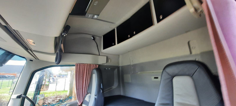 Volvo FH500PS G.Haus/Hochdach 1-Hand Kipperhy - Cap tractor: Foto 4 Volvo FH500PS G.Haus/Hochdach 1-Hand Kipperhy - Cap tractor: Foto 4