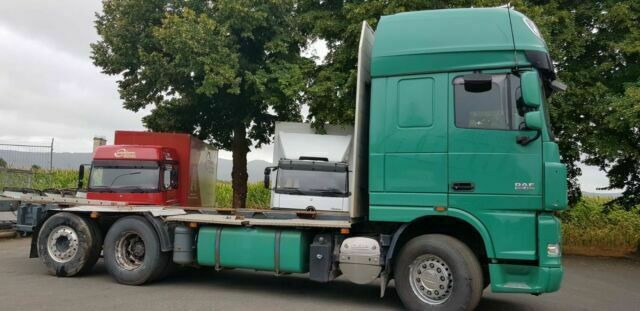 DAF XF105-460Super Spacs Cap G.Haus/Hoch Retarder - Camion şasiu: Foto 3 DAF XF105-460Super Spacs Cap G.Haus/Hoch Retarder - Camion şasiu: Foto 3