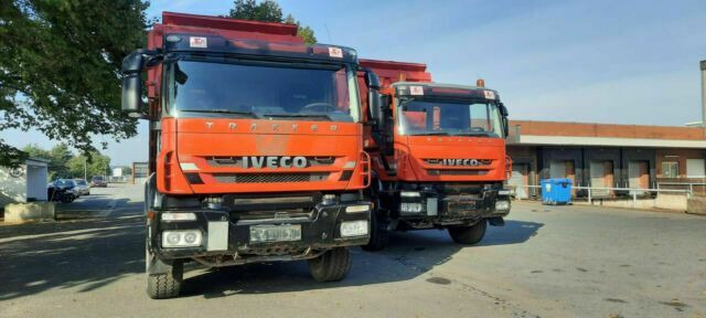 Iveco 260AD500PS 6x4 Blatt/Blatt AHK Retarder - Camion basculantă: Foto 2 Iveco 260AD500PS 6x4 Blatt/Blatt AHK Retarder - Camion basculantă: Foto 2