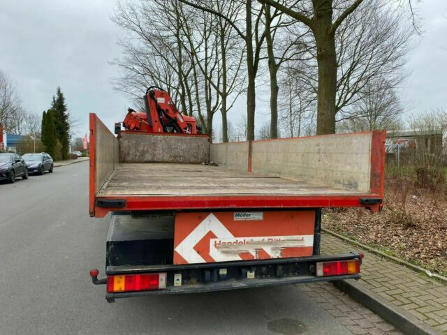 MAN ME18.284 mit Kran Not Aus Hiab 122B - Camion platformă, Camion cu macara: Foto 2 MAN ME18.284 mit Kran Not Aus Hiab 122B - Camion platformă, Camion cu macara: Foto 2