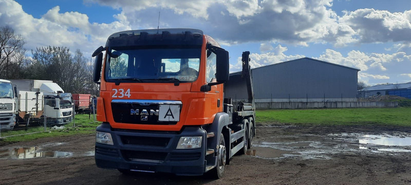 MAN TG-S 28.400 BL 6x2 Absetzkipper - Camion container de gunoi: Foto 2 MAN TG-S 28.400 BL 6x2 Absetzkipper - Camion container de gunoi: Foto 2