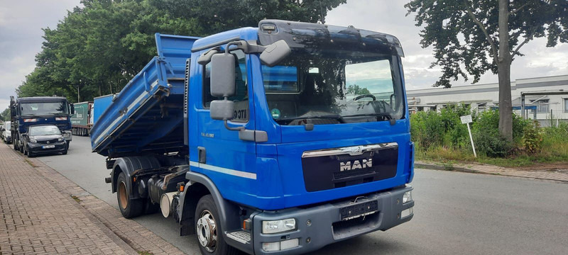MAN TGL10.180K 12.180K 4x2 Kipper AHK Diff/Sperre - Camion basculantă: Foto 2 MAN TGL10.180K 12.180K 4x2 Kipper AHK Diff/Sperre - Camion basculantă: Foto 2