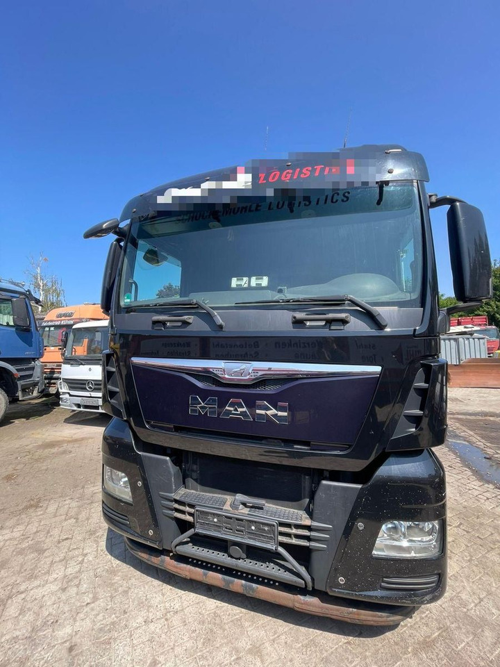 MAN TGX 26.440 6x2 LLW Pritsche mit Kran Palfinge - Camion platformă: Foto 1 MAN TGX 26.440 6x2 LLW Pritsche mit Kran Palfinge - Camion platformă: Foto 1