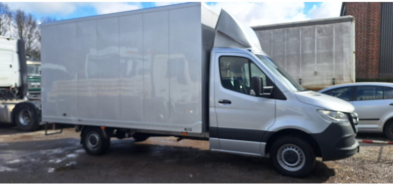 Mercedes-Benz 315 317 319 Sprinter III Koffer - Autoutilitară box: Foto 3 Mercedes-Benz 315 317 319 Sprinter III Koffer - Autoutilitară box: Foto 3