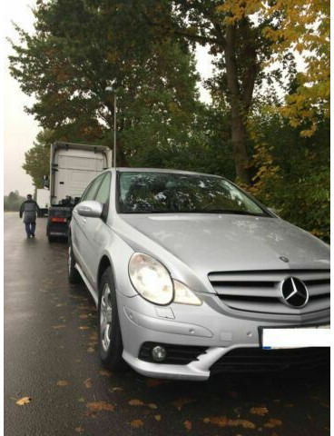Mercedes-Benz R-Klasse 320 CDI L 4Matic 7G-TRONIC DPF AMG-Paket - Automobil: Foto 1 Mercedes-Benz R-Klasse 320 CDI L 4Matic 7G-TRONIC DPF AMG-Paket - Automobil: Foto 1