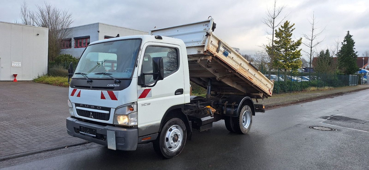 Mitsubishi Canter Kipper 2 Achser - Autoutilitară basculantă: Foto 4 Mitsubishi Canter Kipper 2 Achser - Autoutilitară basculantă: Foto 4