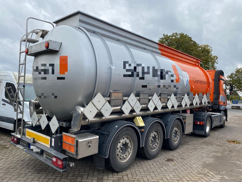 Schrader  - Semiremorcă cisternă: Foto 2 Schrader  - Semiremorcă cisternă: Foto 2