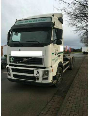 Volvo FH12-420 G.Haus 2xBett Klima Schaltgetriebe Reta - Camion cu cârlig: Foto 1 Volvo FH12-420 G.Haus 2xBett Klima Schaltgetriebe Reta - Camion cu cârlig: Foto 1