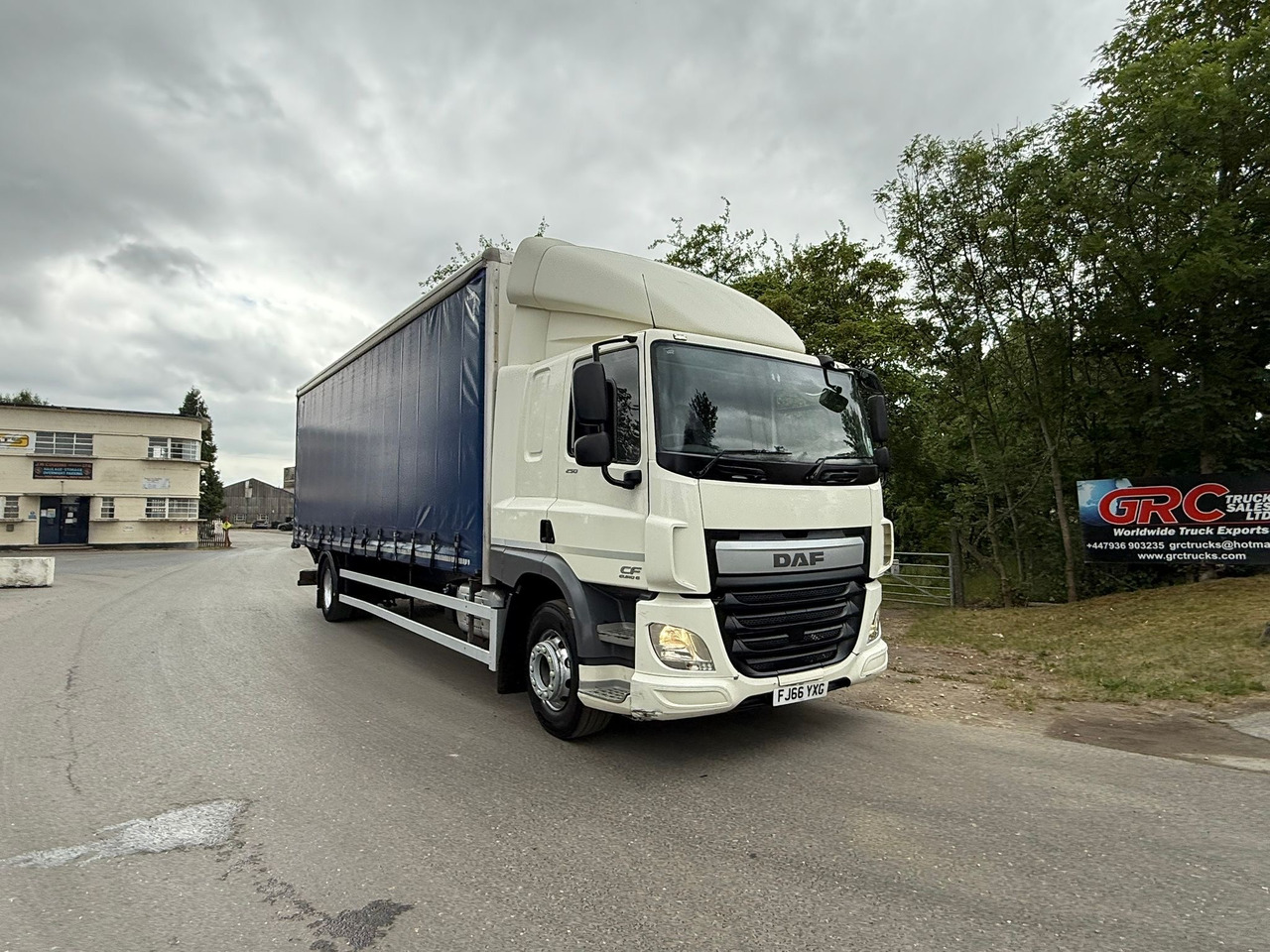 2016 DAF CF 250 Curtainside Truck - Camion cu prelată: Foto 4 2016 DAF CF 250 Curtainside Truck - Camion cu prelată: Foto 4
