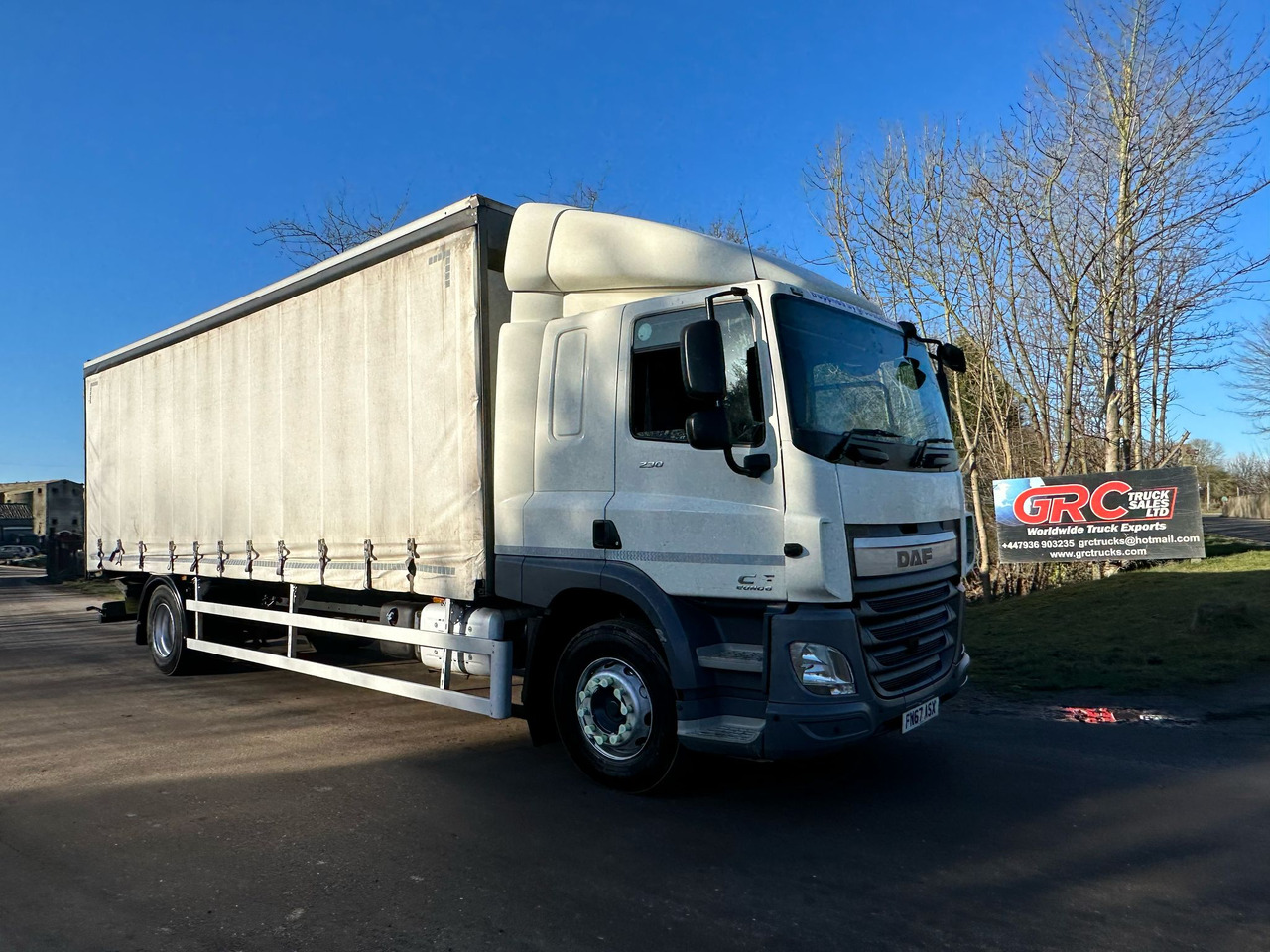 2017 DAF CF 230 Curtainsider Truck - Camion cu prelată: Foto 1 2017 DAF CF 230 Curtainsider Truck - Camion cu prelată: Foto 1