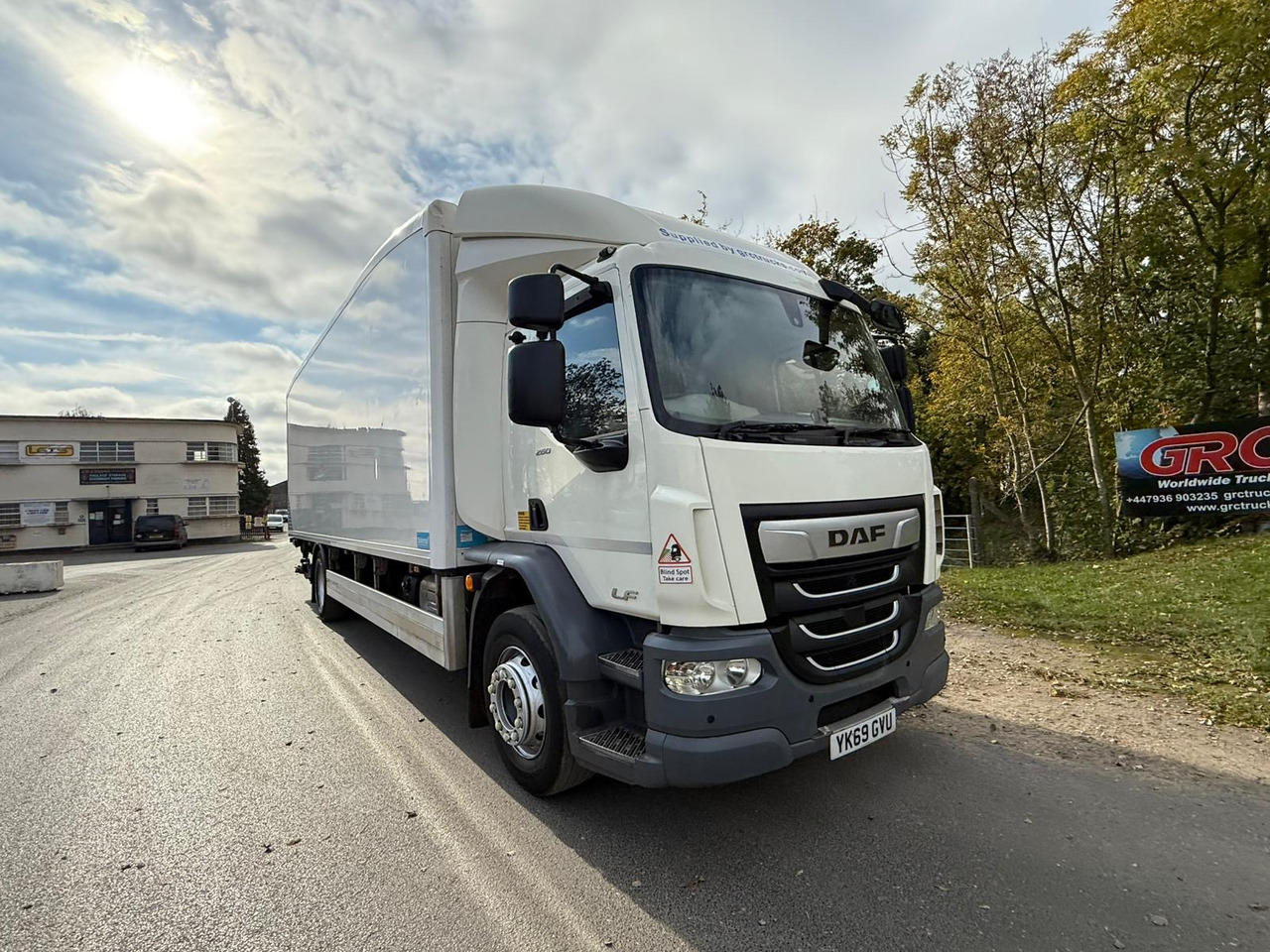2019 DAF LF 260 Refrigerated Truck - Camion frigider: Foto 2 2019 DAF LF 260 Refrigerated Truck - Camion frigider: Foto 2