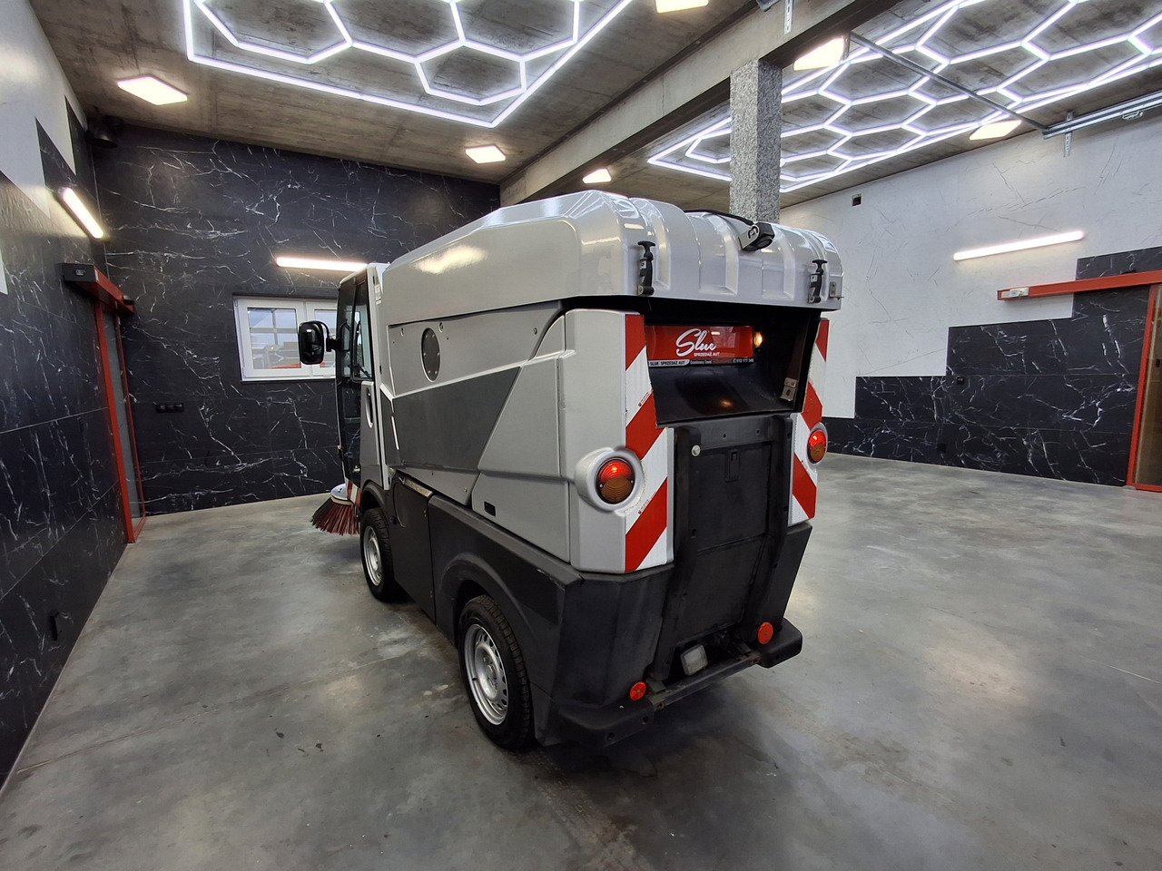 Bucher CityCat 1000 Zamiatarka Kehrmaschine PM10 - Măturătoare stradală: Foto 3 Bucher CityCat 1000 Zamiatarka Kehrmaschine PM10 - Măturătoare stradală: Foto 3