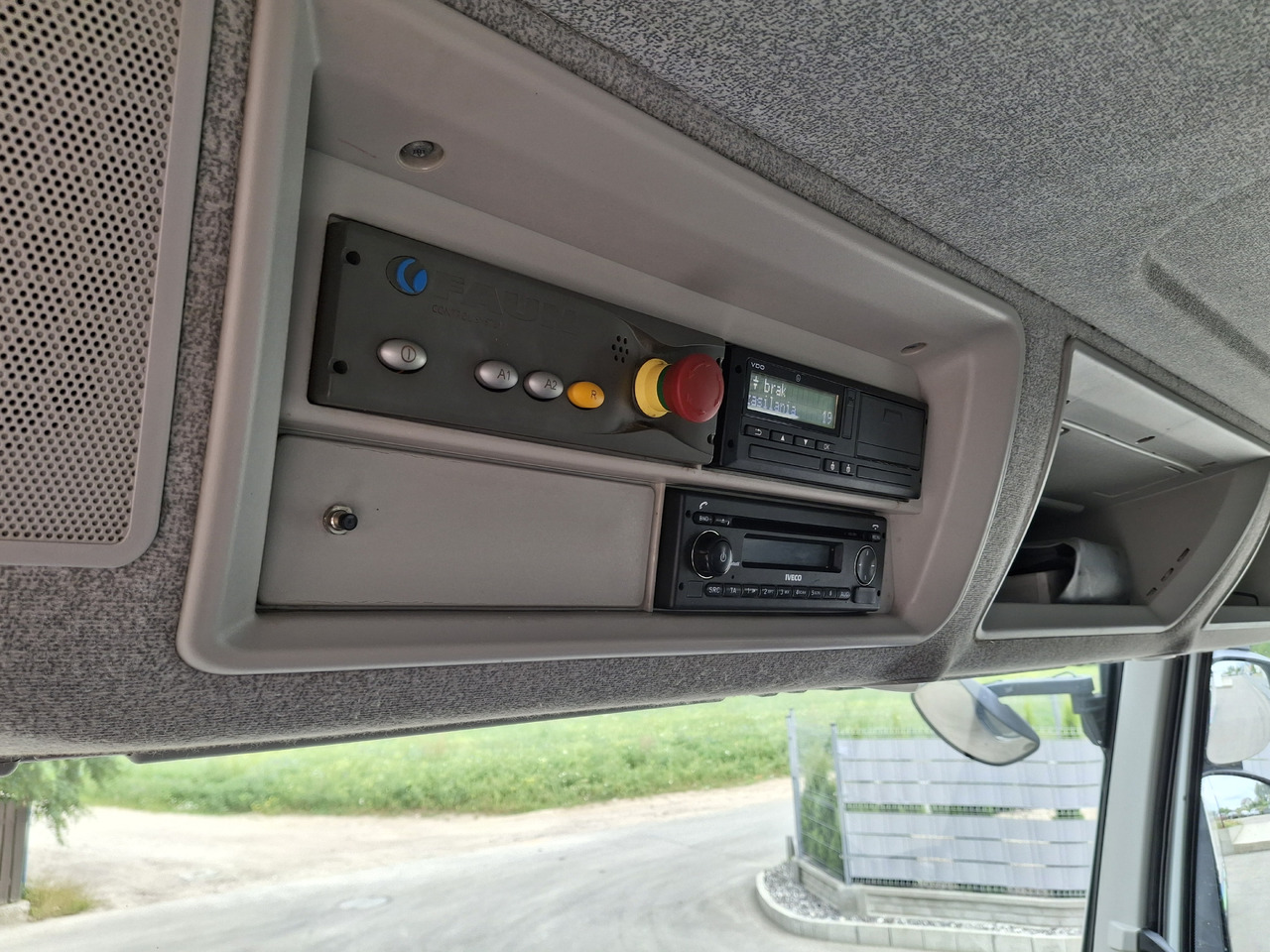 Autogunoiere IVECO Euro 6 Śmieciarka Zweikammer-Müllwagen FAUN SL5 TR2L: Foto 13 Autogunoiere IVECO Euro 6 Śmieciarka Zweikammer-Müllwagen FAUN SL5 TR2L: Foto 13