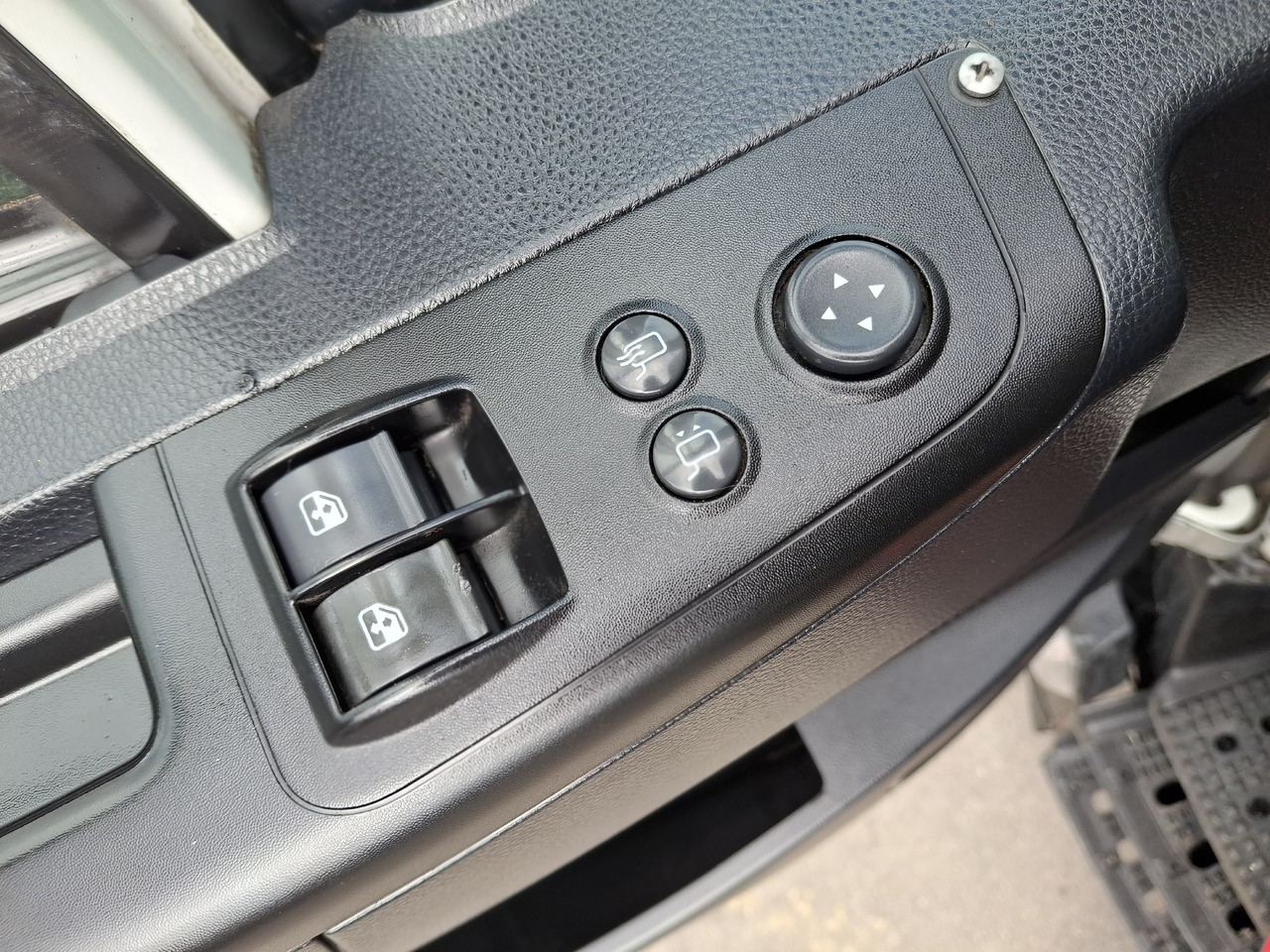 Autogunoiere IVECO Euro 6 Śmieciarka Zweikammer-Müllwagen FAUN SL5 TR2L: Foto 24 Autogunoiere IVECO Euro 6 Śmieciarka Zweikammer-Müllwagen FAUN SL5 TR2L: Foto 24