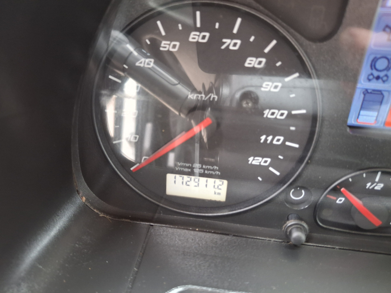 Autogunoiere IVECO Euro 6 Śmieciarka Zweikammer-Müllwagen FAUN SL5 TR2L: Foto 14 Autogunoiere IVECO Euro 6 Śmieciarka Zweikammer-Müllwagen FAUN SL5 TR2L: Foto 14