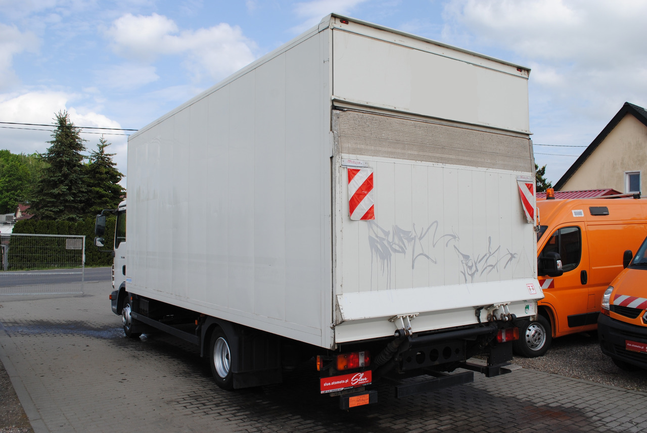 MAN TGL 8.180 - Camion furgon: Foto 4 MAN TGL 8.180 - Camion furgon: Foto 4
