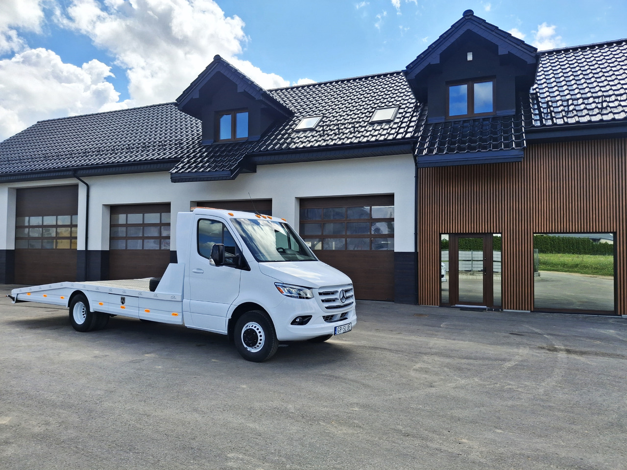 Mercedes-Benz Sprinter 519 Laweta 3500kg Koła Bliźniacze 3.0 V6 - Maşină de tractare: Foto 1 Mercedes-Benz Sprinter 519 Laweta 3500kg Koła Bliźniacze 3.0 V6 - Maşină de tractare: Foto 1