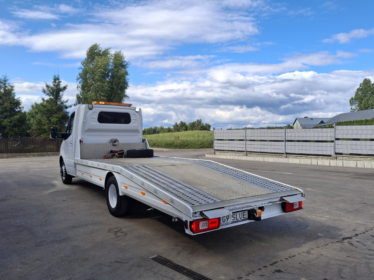 Mercedes-Benz Sprinter 519 Laweta 3500kg Koła Bliźniacze 3.0 V6 - Maşină de tractare: Foto 4 Mercedes-Benz Sprinter 519 Laweta 3500kg Koła Bliźniacze 3.0 V6 - Maşină de tractare: Foto 4