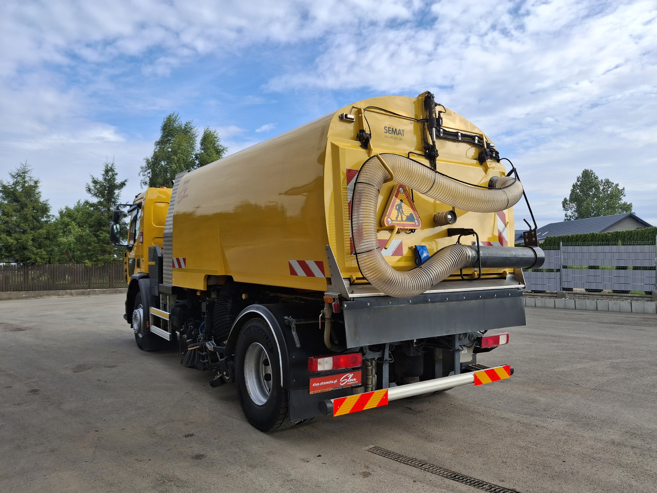 RENAULT C280 SEMAT ZOELLER Zamiatarka Kehrmaschine Euro 6 PM Karcher L/R 2 Motoren 2018r Hochdruckreinigung - Măturătoare stradală: Foto 4 RENAULT C280 SEMAT ZOELLER Zamiatarka Kehrmaschine Euro 6 PM Karcher L/R 2 Motoren 2018r Hochdruckreinigung - Măturătoare stradală: Foto 4