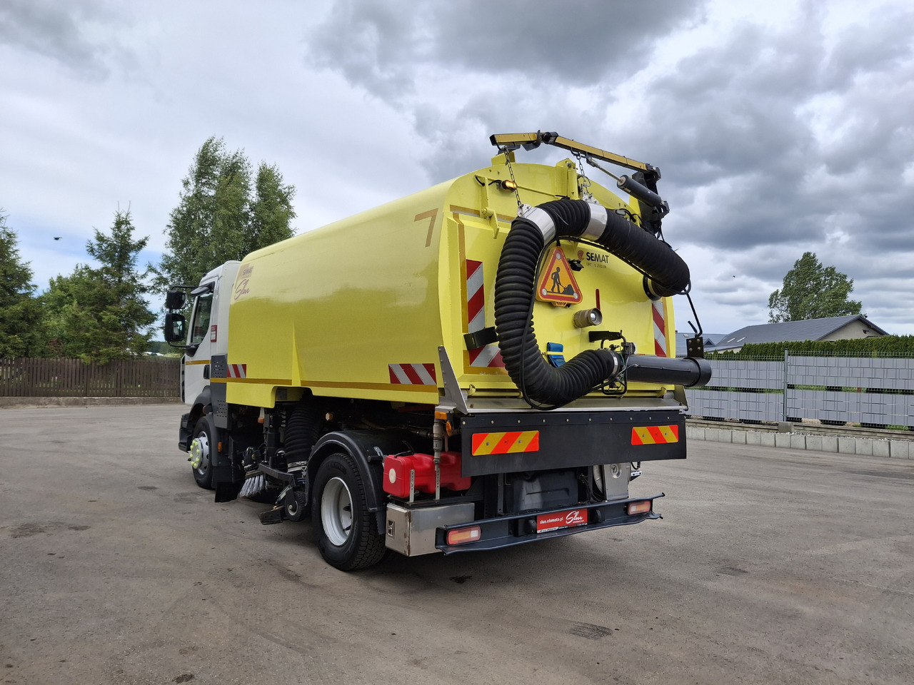 RENAULT D16 Zamiatarka Kehrmaschine SEMAT Zoeller FAUN Karcher Szczotki L/R Hydrostat Euro 6 PM10 Rura Do Liści - Măturătoare stradală: Foto 4 RENAULT D16 Zamiatarka Kehrmaschine SEMAT Zoeller FAUN Karcher Szczotki L/R Hydrostat Euro 6 PM10 Rura Do Liści - Măturătoare stradală: Foto 4