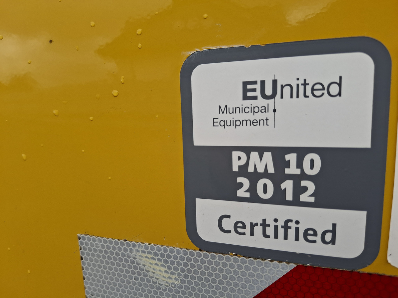 Măturătoare stradală Renault Midlum 270 DXI Zamiatarka Kehrmaschine Schmidt L/R 2 Motoren: Foto 11 Măturătoare stradală Renault Midlum 270 DXI Zamiatarka Kehrmaschine Schmidt L/R 2 Motoren: Foto 11