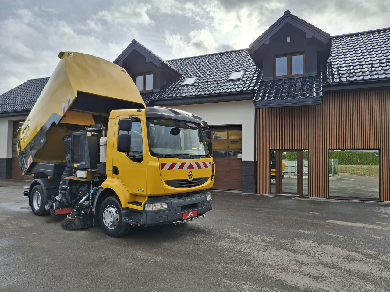 Renault Midlum 270 DXI Zamiatarka Kehrmaschine Schmidt L/R 2 Motoren - Măturătoare stradală: Foto 5 Renault Midlum 270 DXI Zamiatarka Kehrmaschine Schmidt L/R 2 Motoren - Măturătoare stradală: Foto 5