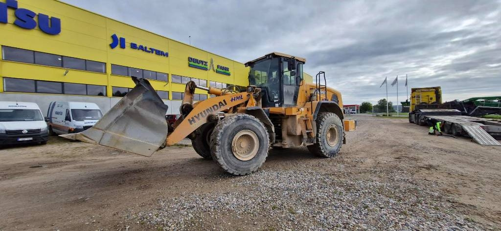 Hyundai HL 965 - Încărcător frontal pe pneuri: Foto 5 Hyundai HL 965 - Încărcător frontal pe pneuri: Foto 5