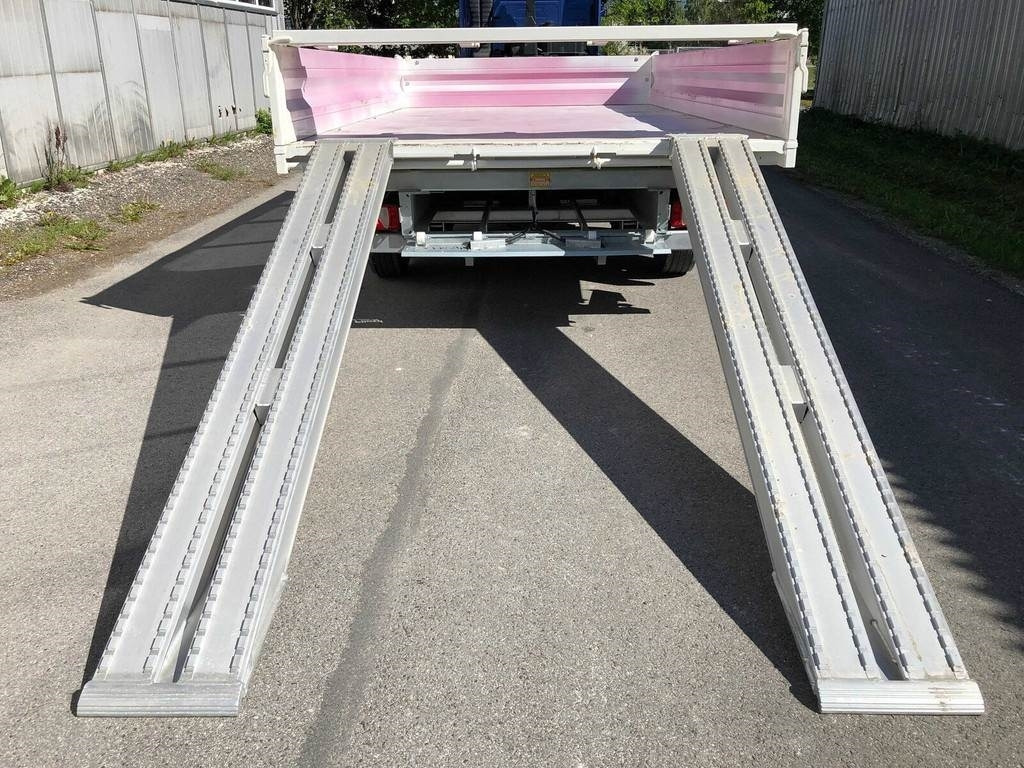 Fliegl TSK 118 3-WAY TIP - Remorcă basculantă: Foto 3 Fliegl TSK 118 3-WAY TIP - Remorcă basculantă: Foto 3