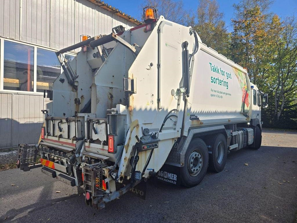 Volvo FM410 6X2 2-CHAMBERS EURO6 - Autogunoiere: Foto 4 Volvo FM410 6X2 2-CHAMBERS EURO6 - Autogunoiere: Foto 4