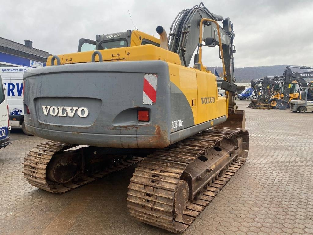 Volvo EC 180 B LC - Excavator pe şenile: Foto 3 Volvo EC 180 B LC - Excavator pe şenile: Foto 3