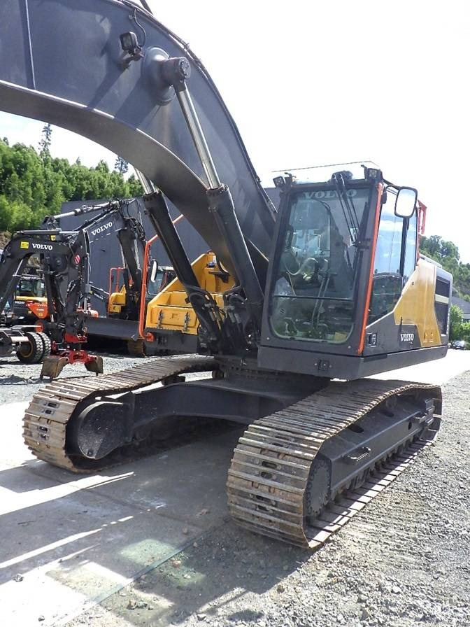 Volvo EC 300 E - Excavator pe şenile: Foto 2 Volvo EC 300 E - Excavator pe şenile: Foto 2