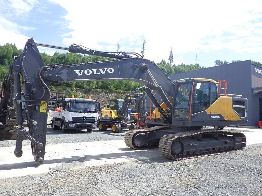Volvo EC 300 E - Excavator pe şenile: Foto 1 Volvo EC 300 E - Excavator pe şenile: Foto 1