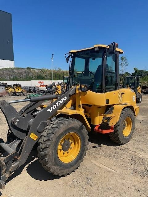 Volvo L 30 G - Încărcător frontal pe pneuri: Foto 3 Volvo L 30 G - Încărcător frontal pe pneuri: Foto 3