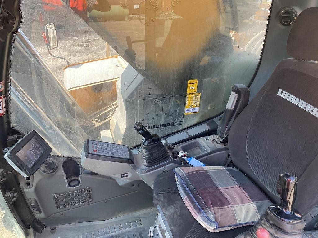 Excavator pe şenile Liebherr R 976 HD: Foto 11