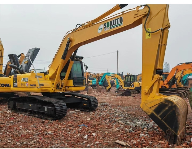 2021 Komatsu PC220-8 - Excavator pe şenile: Foto 1 2021 Komatsu PC220-8 - Excavator pe şenile: Foto 1