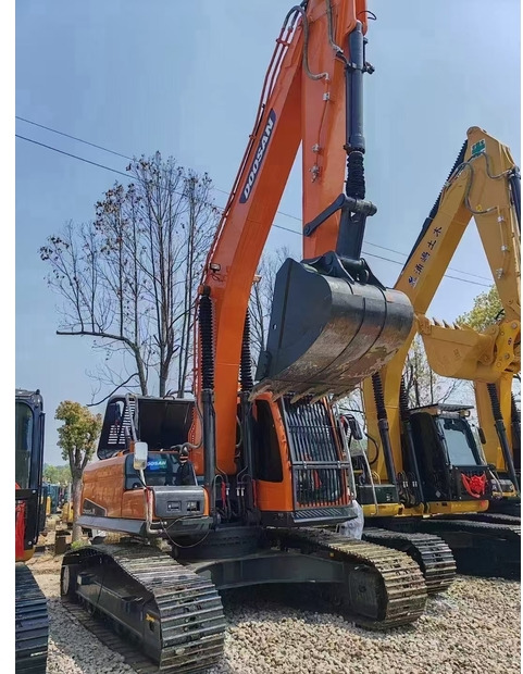 2022 Doosan DX225-9 - Excavator pe şenile: Foto 3 2022 Doosan DX225-9 - Excavator pe şenile: Foto 3