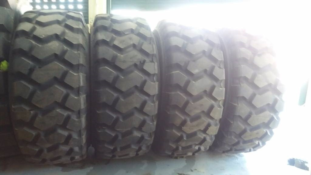 Aeolus 26,5R25 L3 - Anvelopă pentru Utilaje constructii: Foto 5 Aeolus 26,5R25 L3 - Anvelopă pentru Utilaje constructii: Foto 5