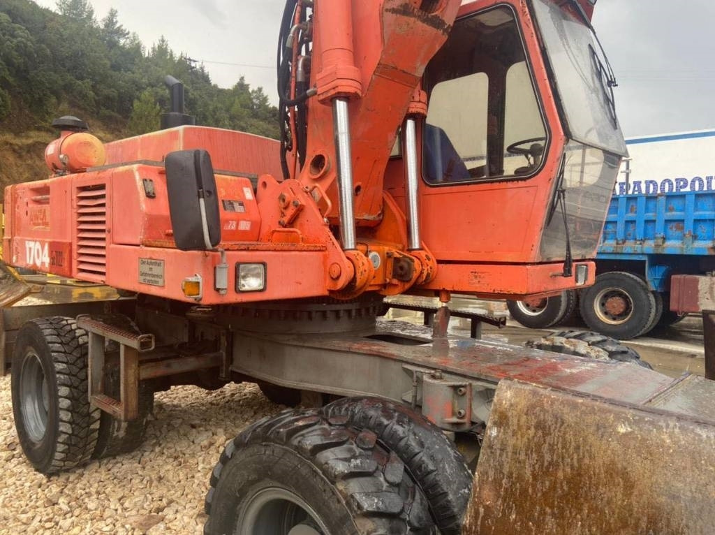 Excavator pe roţi Atlas 1704: Foto 18