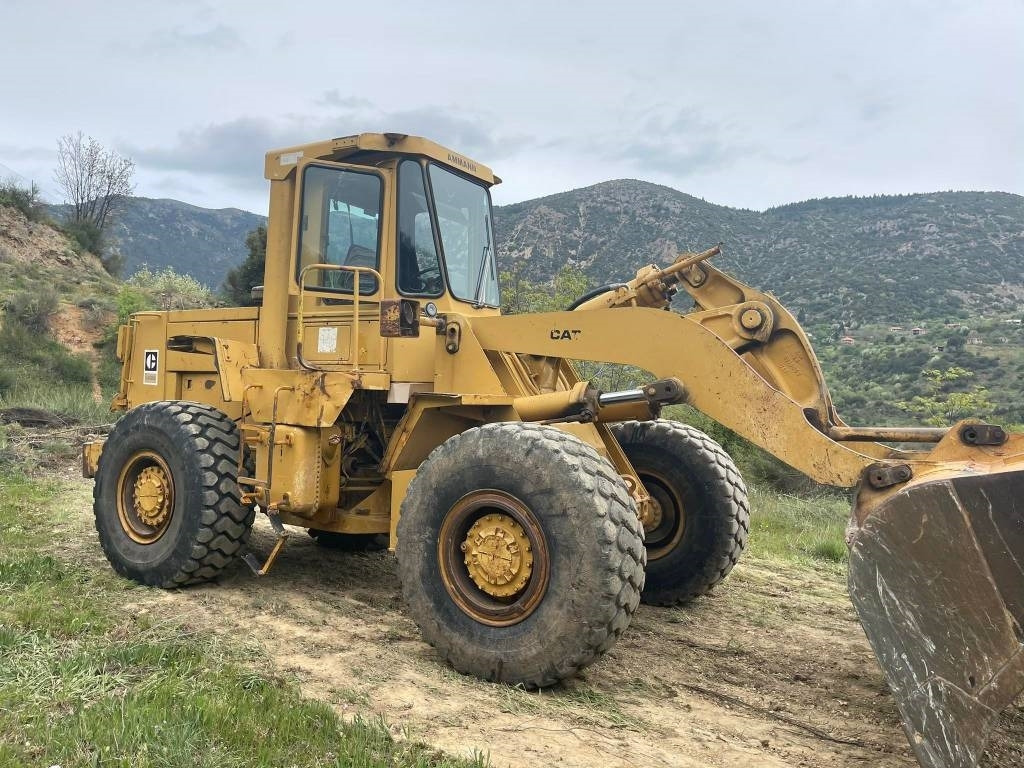 CAT 950B - Încărcător frontal pe pneuri: Foto 4 CAT 950B - Încărcător frontal pe pneuri: Foto 4