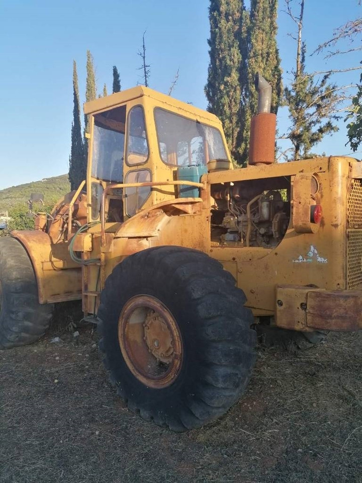 CAT 950C - Încărcător frontal pe pneuri: Foto 4 CAT 950C - Încărcător frontal pe pneuri: Foto 4